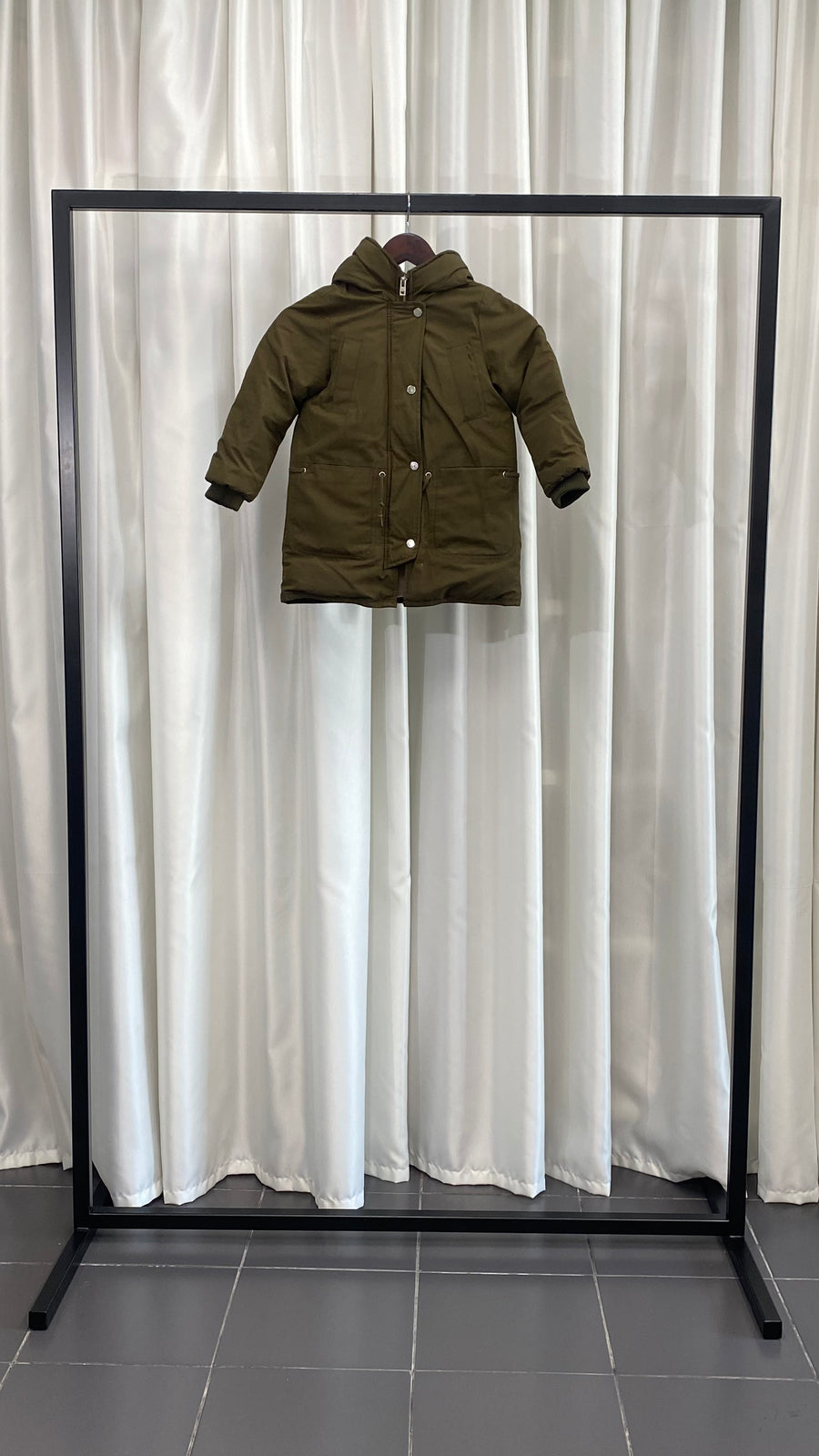 Impermeable Green Jacket